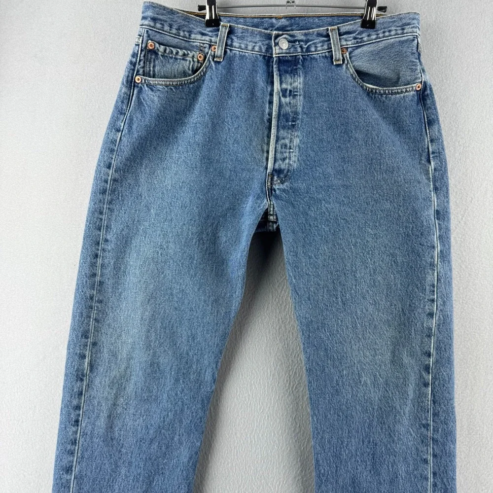 Levis there one